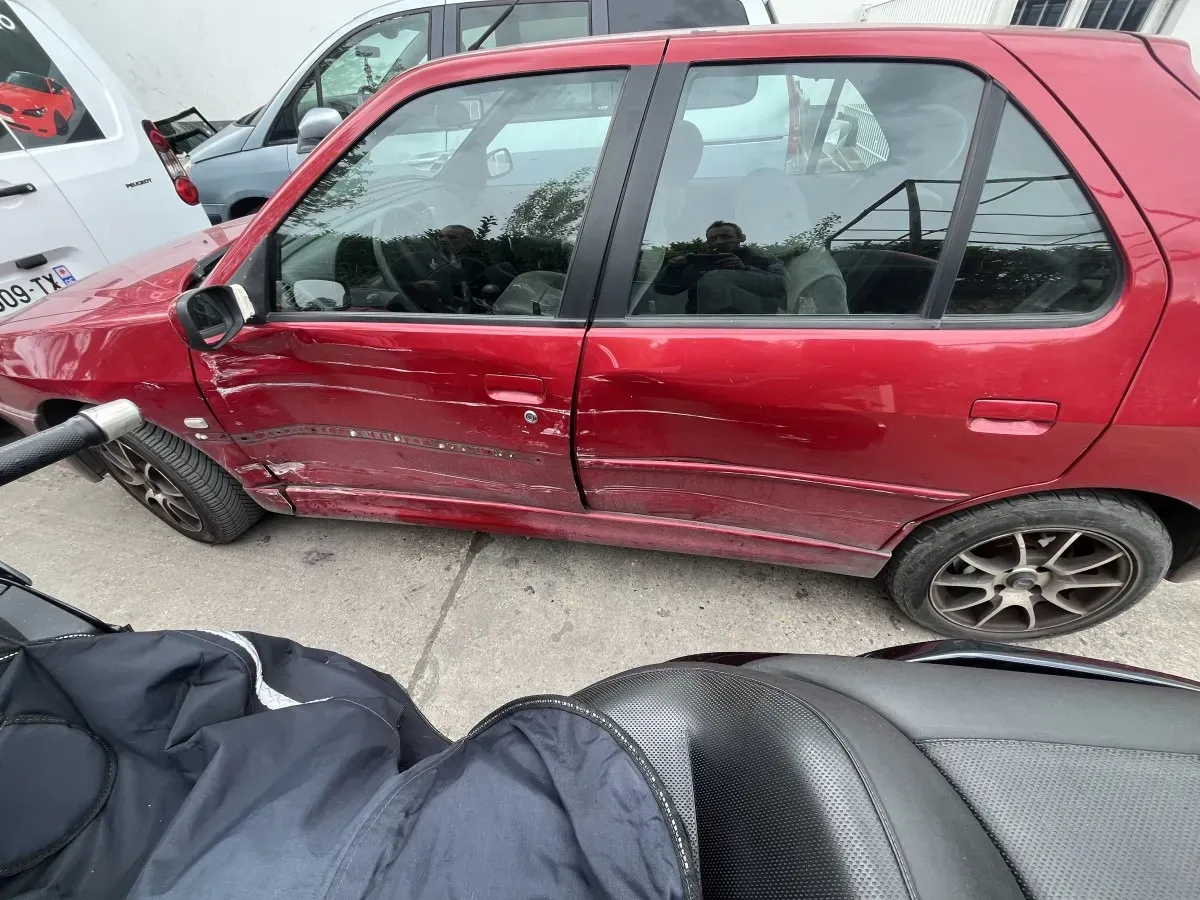carrosserie-peugeot-106